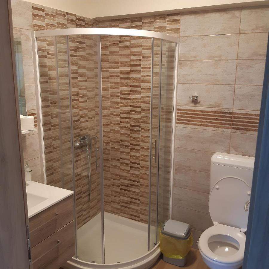 Apartma In Sobe Pilih Vipava Exteriér fotografie