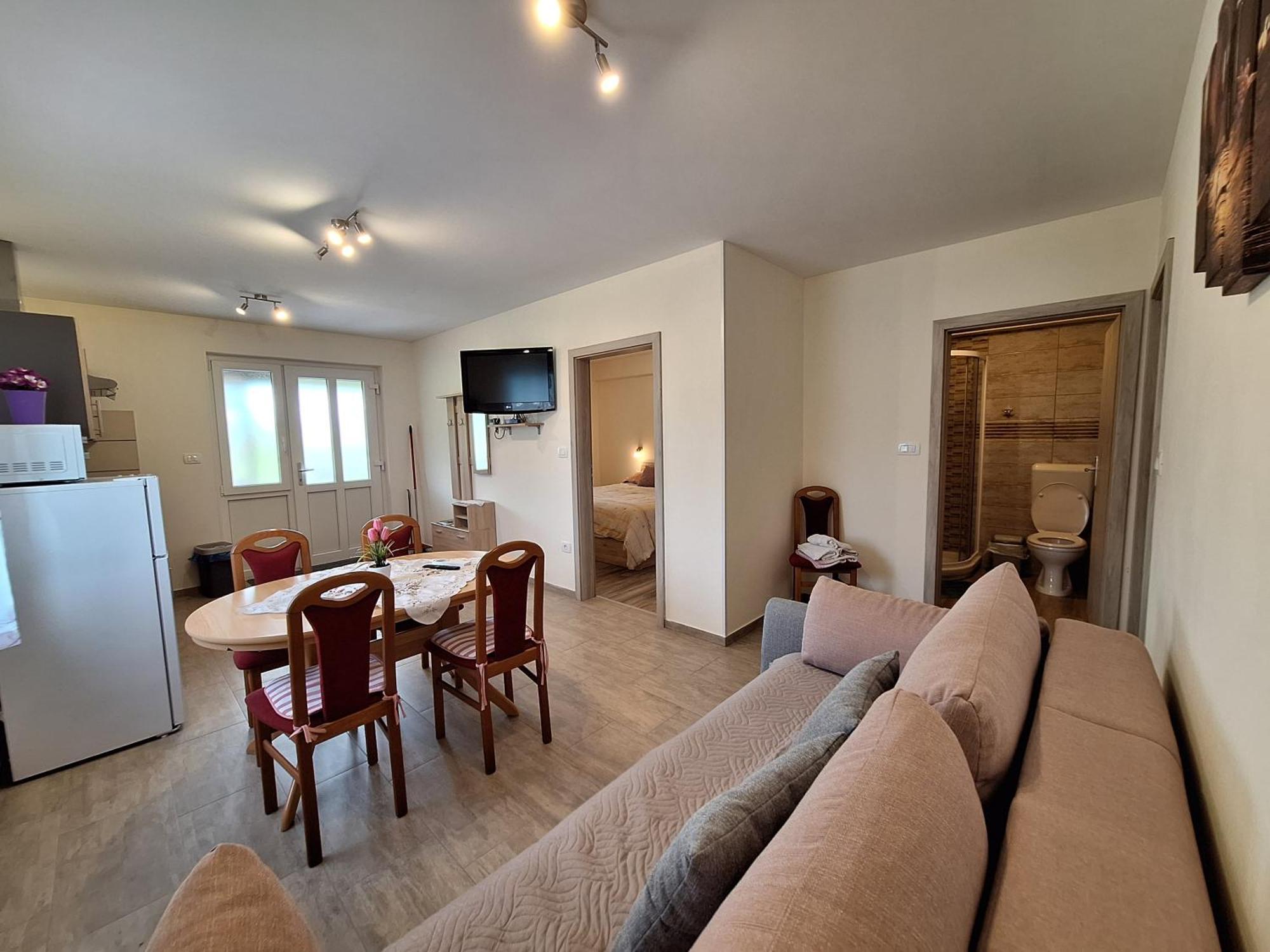 Apartma In Sobe Pilih Vipava Exteriér fotografie